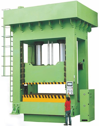 Frame-Rails-Precision-Hydraulic-Molding-Machine 1
