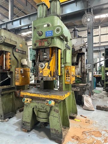 1648 AMADA JAPAN MODEL TP - 80-1 1648 AMADA JAPAN MODEL TP - 80-1