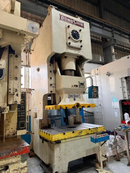 1807 DONGSHIN KOREA MODEL DS -200P - 1 1807 DONGSHIN KOREA MODEL DS -200P - 1